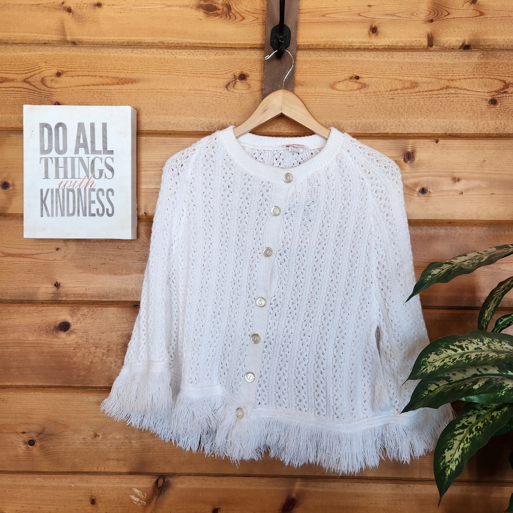 Grand Knitwear Vintage Button Up Sweater Fringe Poncho Crochet Retro Boho One Sz